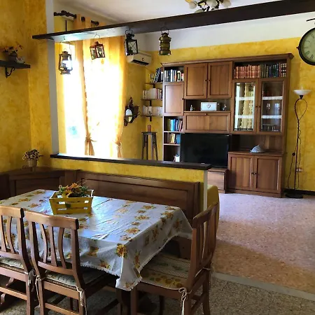 Lägenhet La Casa Di Marco