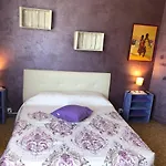 La Casa Di Marco Apartment *